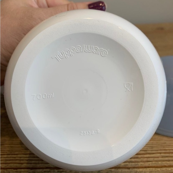 Tupperware Lot - Picture 3 of 5